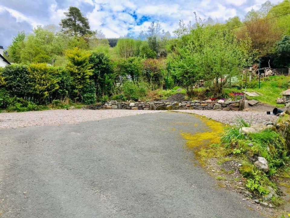 Rowantreebank Bed And Breakfast Arrochar Exterior photo